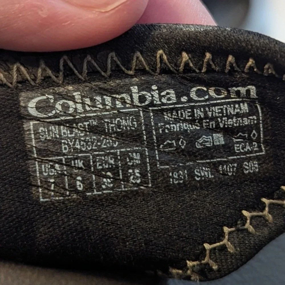 Columbia Sun Blast Thong Mens 7 Brown Camo Flip Flop Sandals Techlite BY4532-255